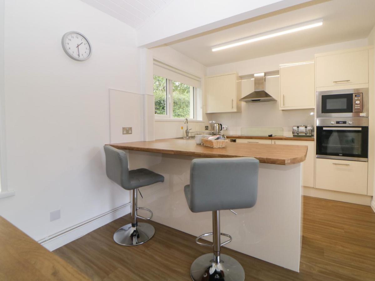 Harcombe House Bungalow 9 Newton Abbot Extérieur photo